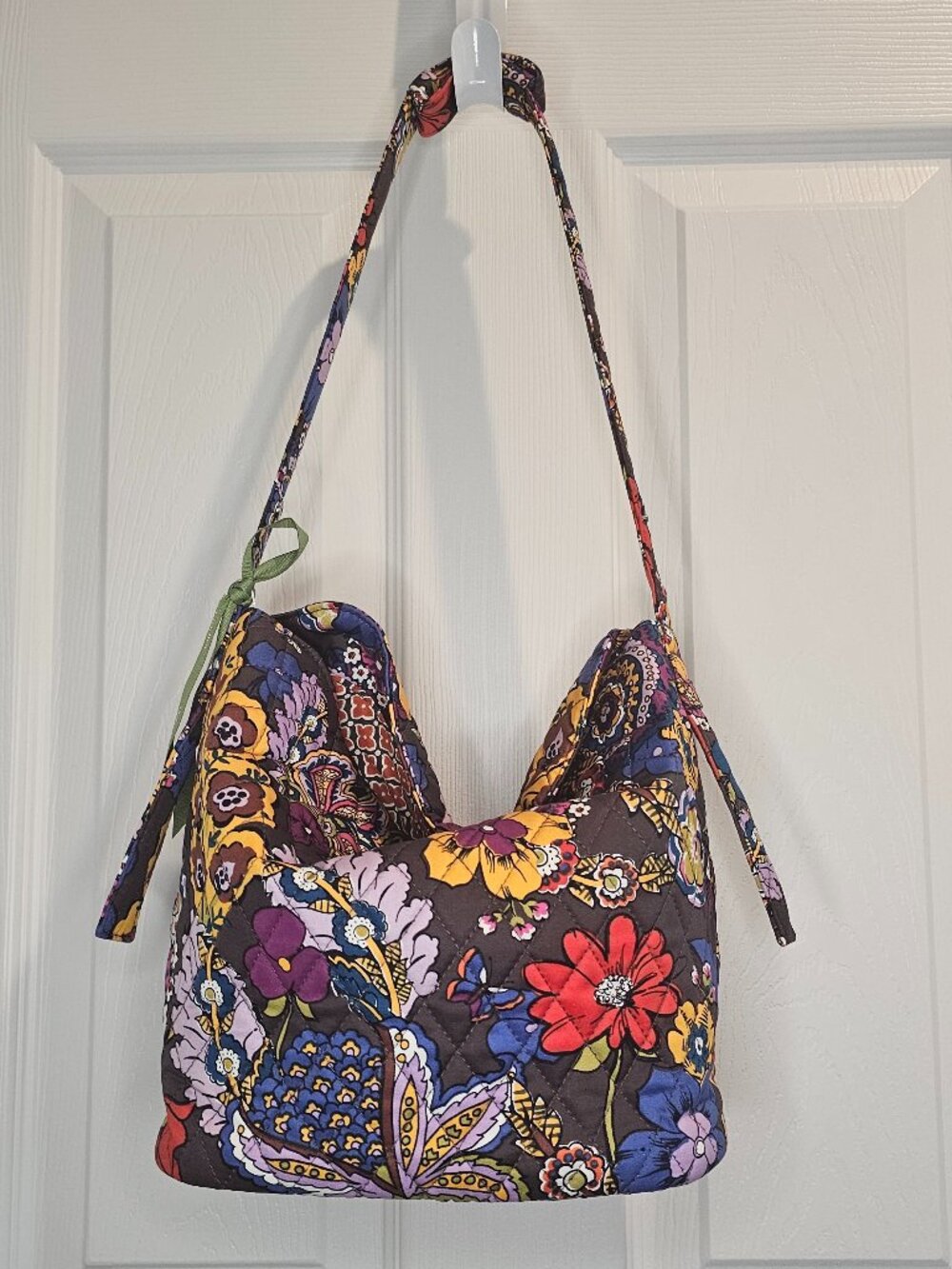 NWT Vera Bradley Astoria Shoulder Bag Colorful Bouquet Purse Tote Handbag